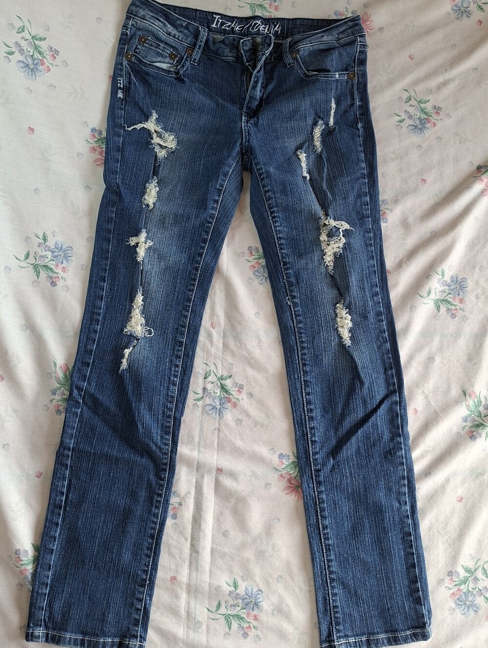Women's Distressed Skinny Grunge Indie Blue Jeans